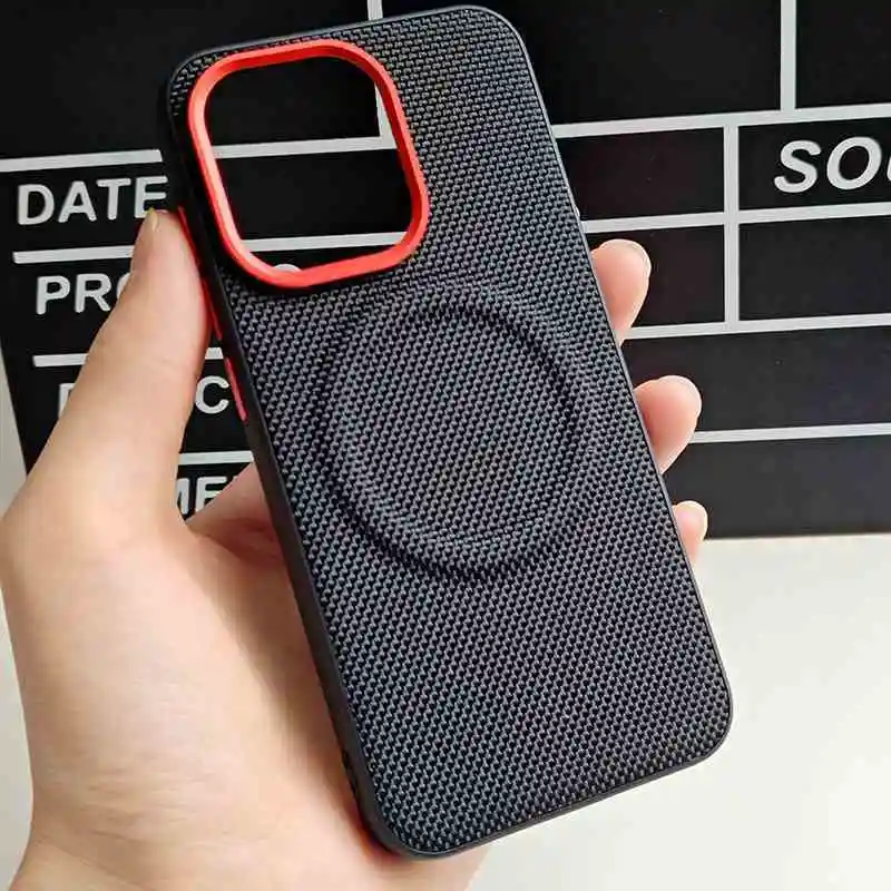Coque de protection arrière en cuir PU de luxe avec chargement magnétique sans fil pour OnePlus 15, One Plus 15, 1+15
