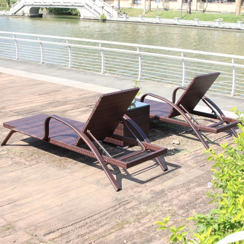 Outdoor outdoor swimming pool lounge chairs seaside rattan beach chairs sunscreen water courtyard garden hotel open-air leisure