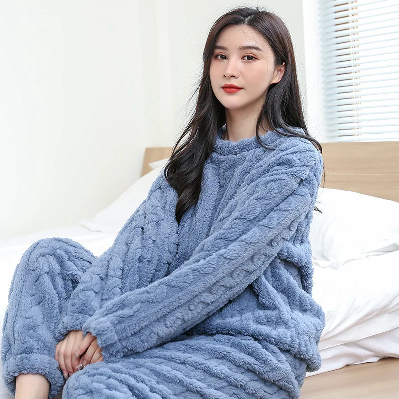 Women's Winter Facecloth Pajamas Set Women's Thickened Homewear Coral Velvet Pajamas Women's Warm Loose Casual Homewear Pajamas