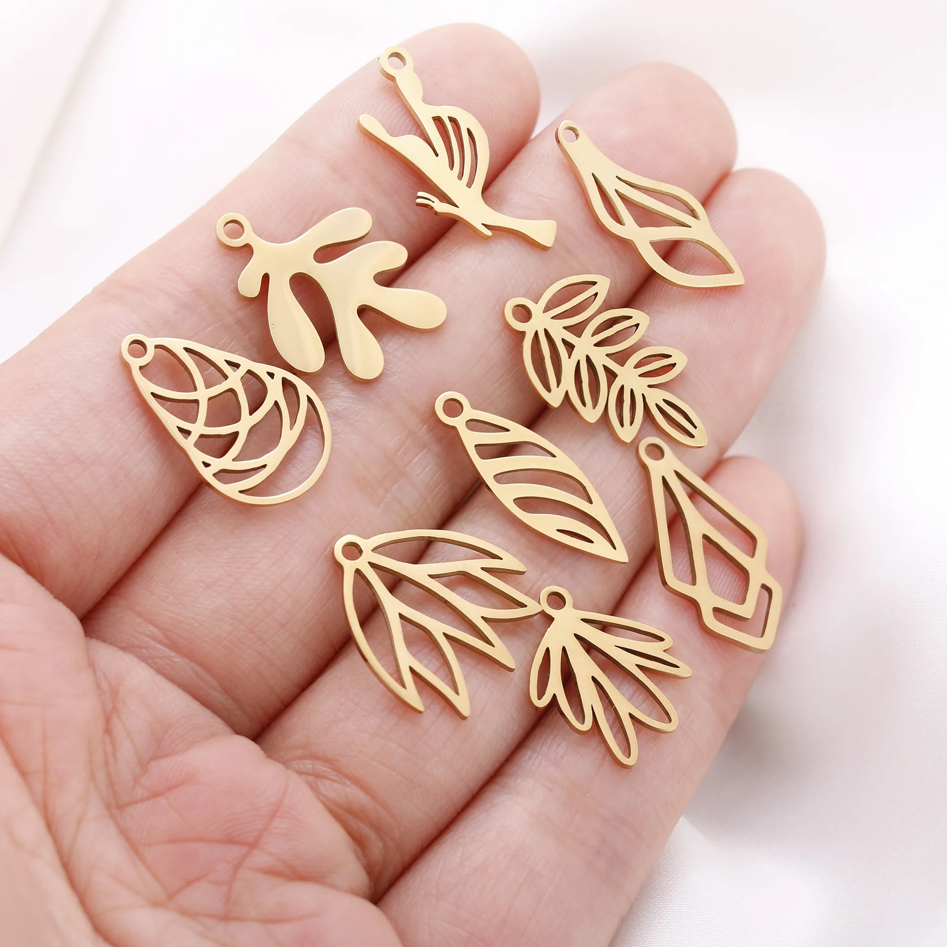 5Pcs/Lot Stainless Steel Charm Irregular Geometry Hollow Leaves Charms for Earrings Making Diy Bracelet Necklace Accessories New