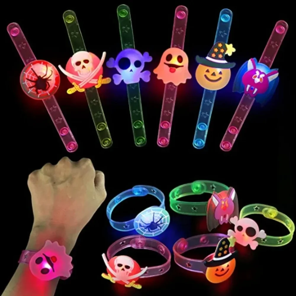 6/12/24 stücke glühende Halloween Armbänder Ringe Kinderspiel zeug Requisiten Halloween Party Dekoration behandeln Kinder Party Geschenk Pinata Füllstoffe