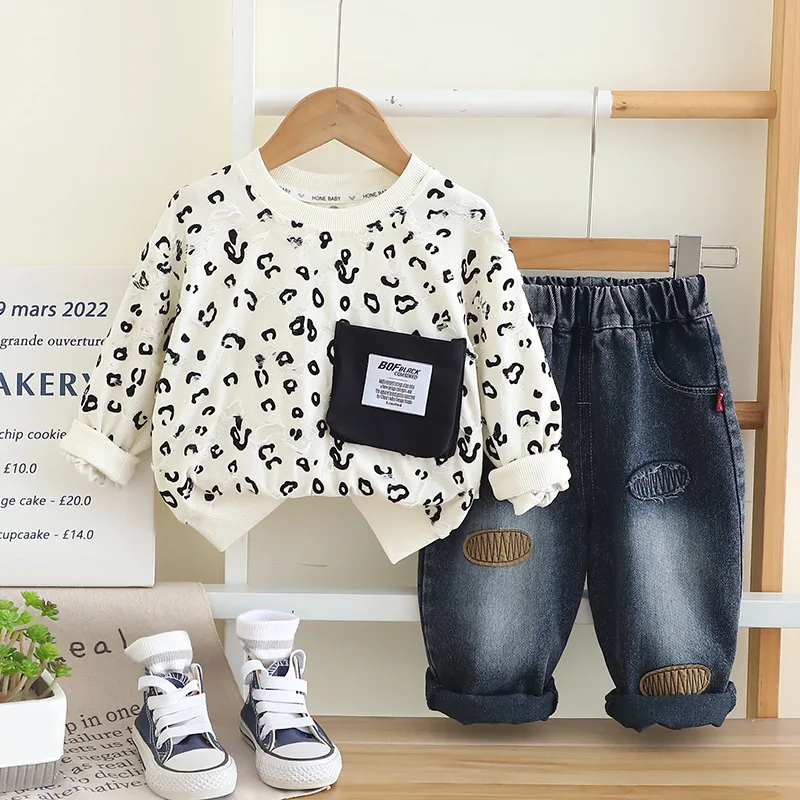 

New Spring Autumn Baby Clothes Children Girls Boys Long Sleeved T-Shirt Pants 2Pcs/Sets Infant Sports Costume Kids Tracksuits