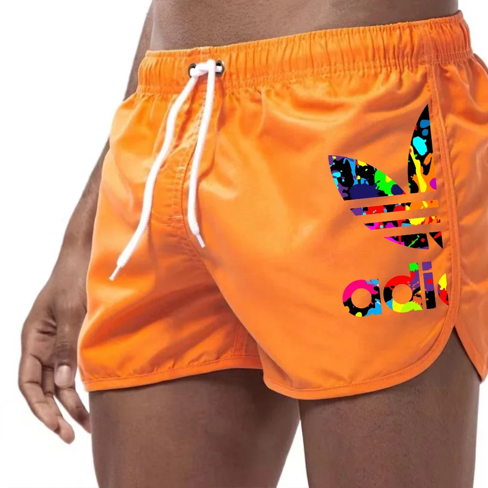 

Vibrant Paint Splatter Three Leaf Logo Graphic Men'S Summer Quick Dry Swim Trunks