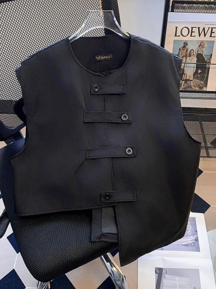 All Black Cropped Sleeveless Jacket  Asymmetric Utility Vest Men Urban Streetwear Aesthetic Workwear Waistcoat w/ Button Straps