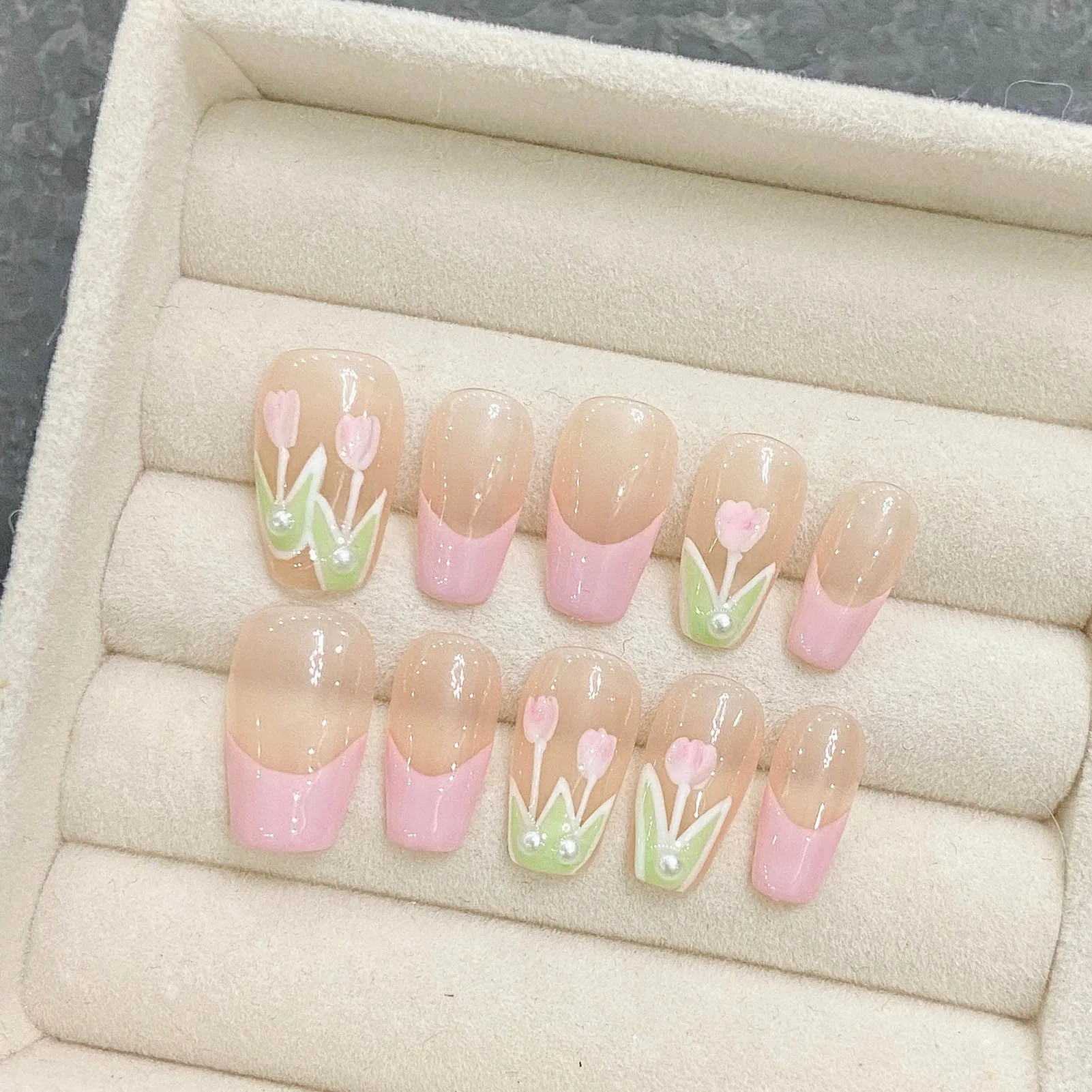 

10pcs Tulip Flower Press On Nail Handmade Pink False Nails Short T Glossy Fake Nails Tips Ballerina Reusable Manicure For Women