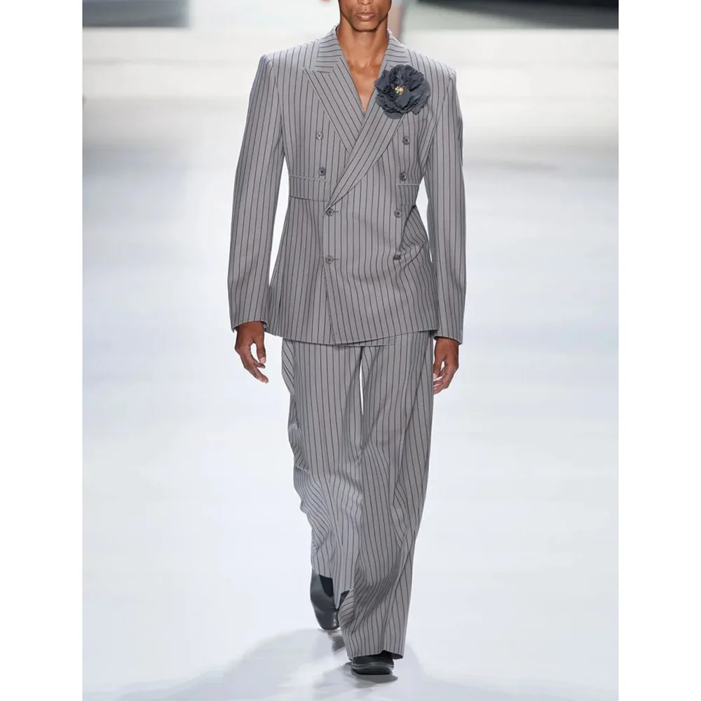 

New Fashion Grey Stripe Men's Suits Peak Lapel Double Breasted Male Blazer with Pants Sets Casual Daily Office 2 Pieces Set