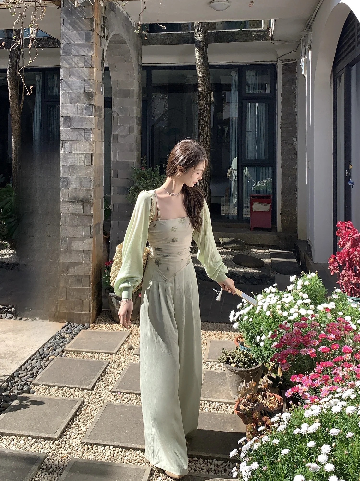 

Women's Casual Pants Set Spring Summer Laid-back Loose Clothing One Whole Set of Beautiful Leisure Pants Camisole Cardigan Set