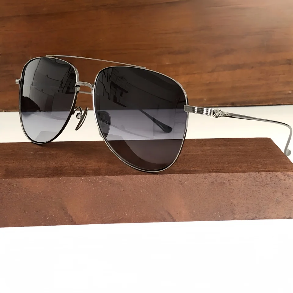 

New Women Outdoor Travel Beach Fashion Sunglasses UV400 Men Driving Cycling Large Frame Luxury Brand Titanium Frame Sun glasses