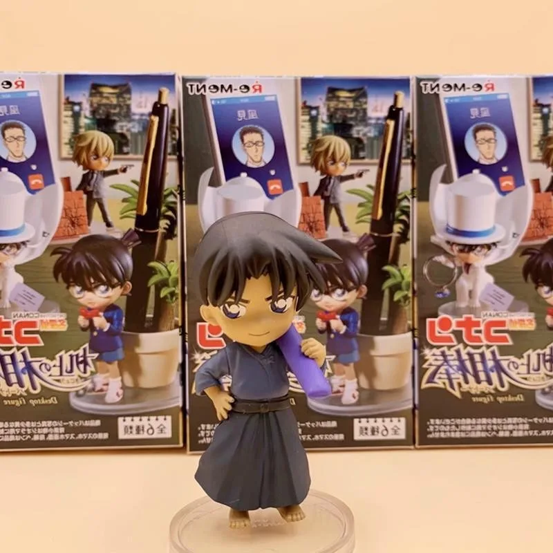 Detective Conan, Phantom Thief Kidd and Kudo Shinichi Q version doll model hand figurine