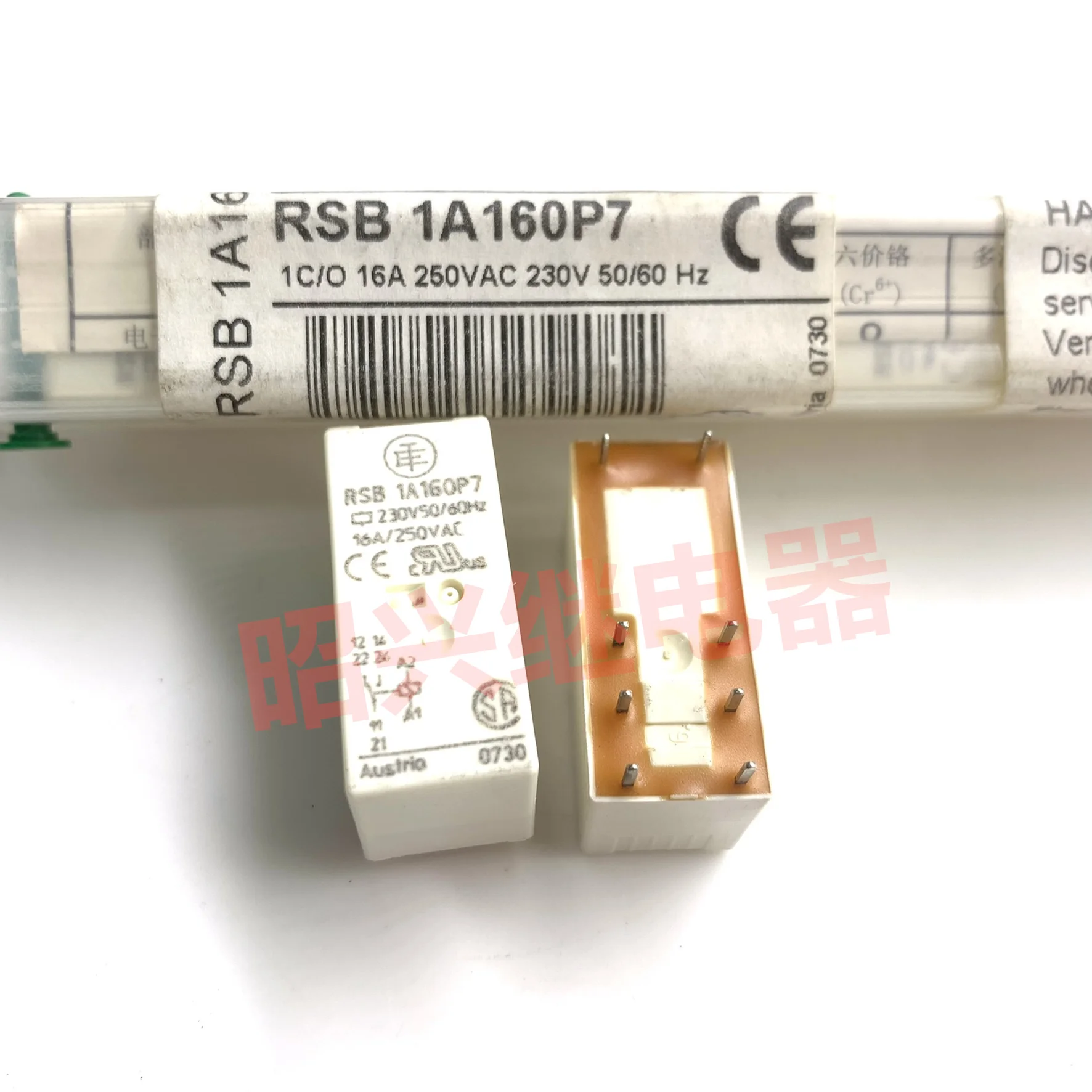 قاعدة ترحيل واحدة RSB 1A160P7 1C O 16A 250VAC 230V ، RSZE 1S48M