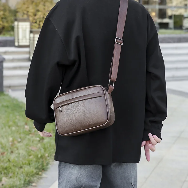 

Маленькая брендовая мужская сумка через плечо из искусственной кожи, деловые сумки-мессенджеры для мужчин, 2025 г., винтажные мужские дизайнерские сумки через плечо, муж