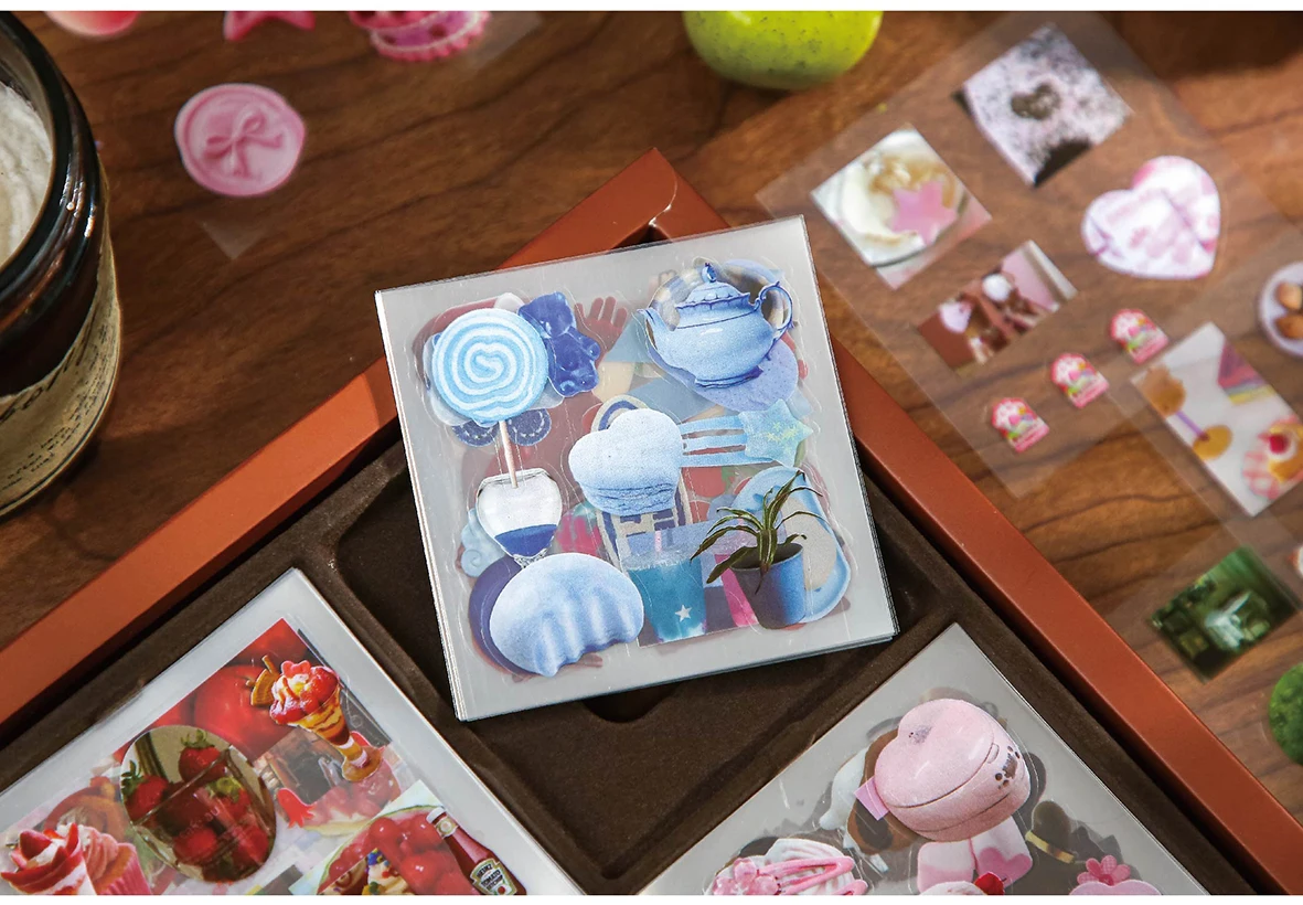 Mr.Paper 100Pcs/Box Ancient Treasures Die-Cut Sticker Gift Box with Adhesive Backing Vintage Retro Sticker & Memo Journal Set