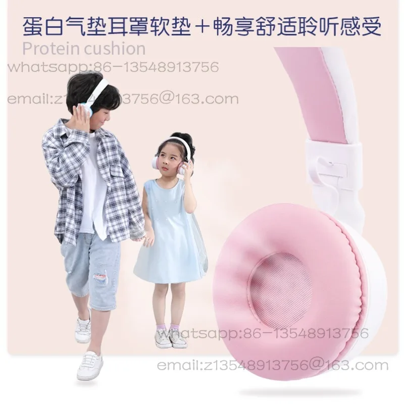Headset wireless bluetooth headset with microphone for class, primary school students are cute online class