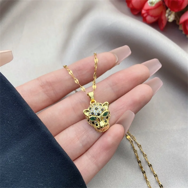 European and American Fashion Leopard Head Necklace Retro Personality Animal Pendant Exquisite Versatile Clavicle Chain