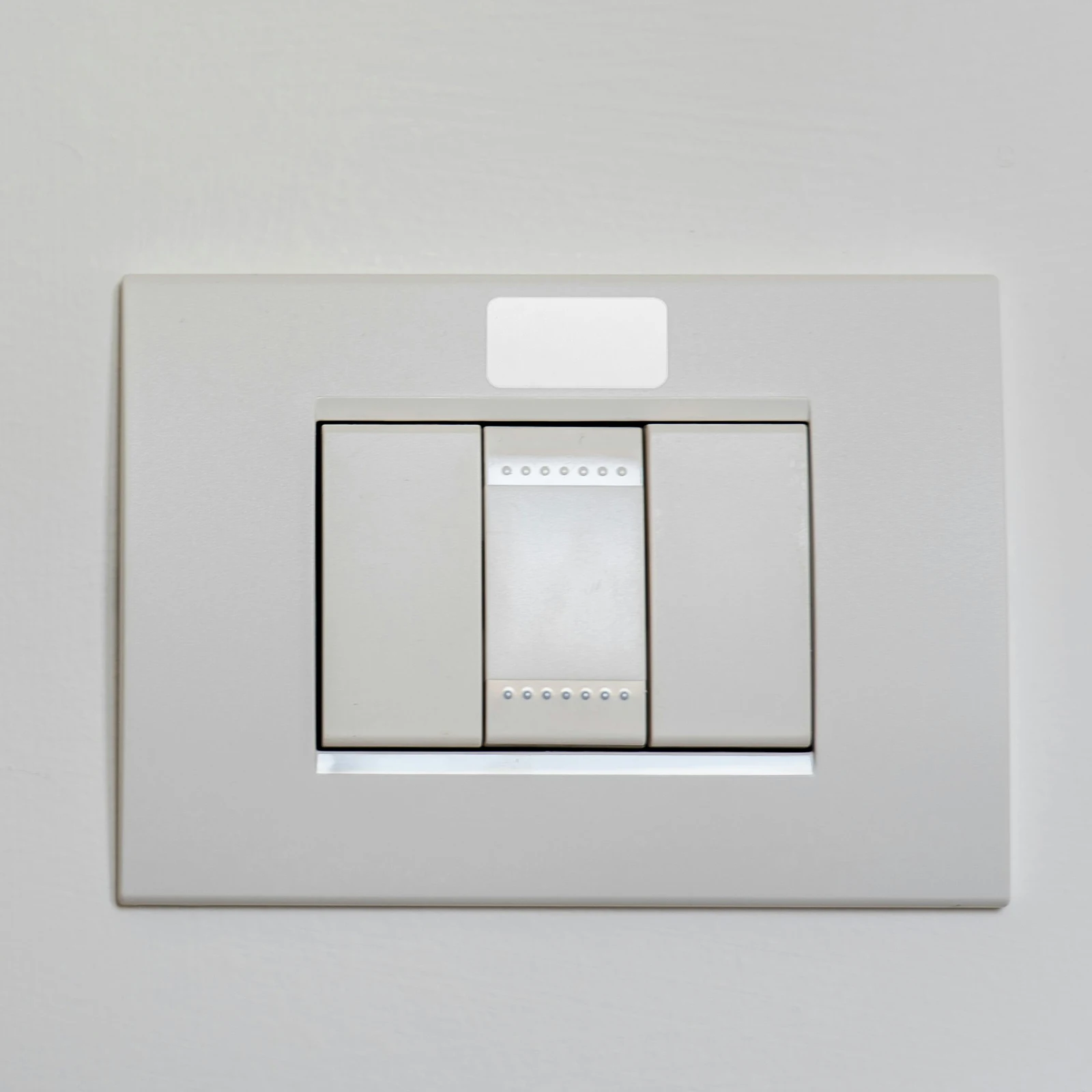 

30pcs Sticker Light Blocking Tape for Blackout Stickers For Electronics Electronics LED Bulbs Tube Indicator Power