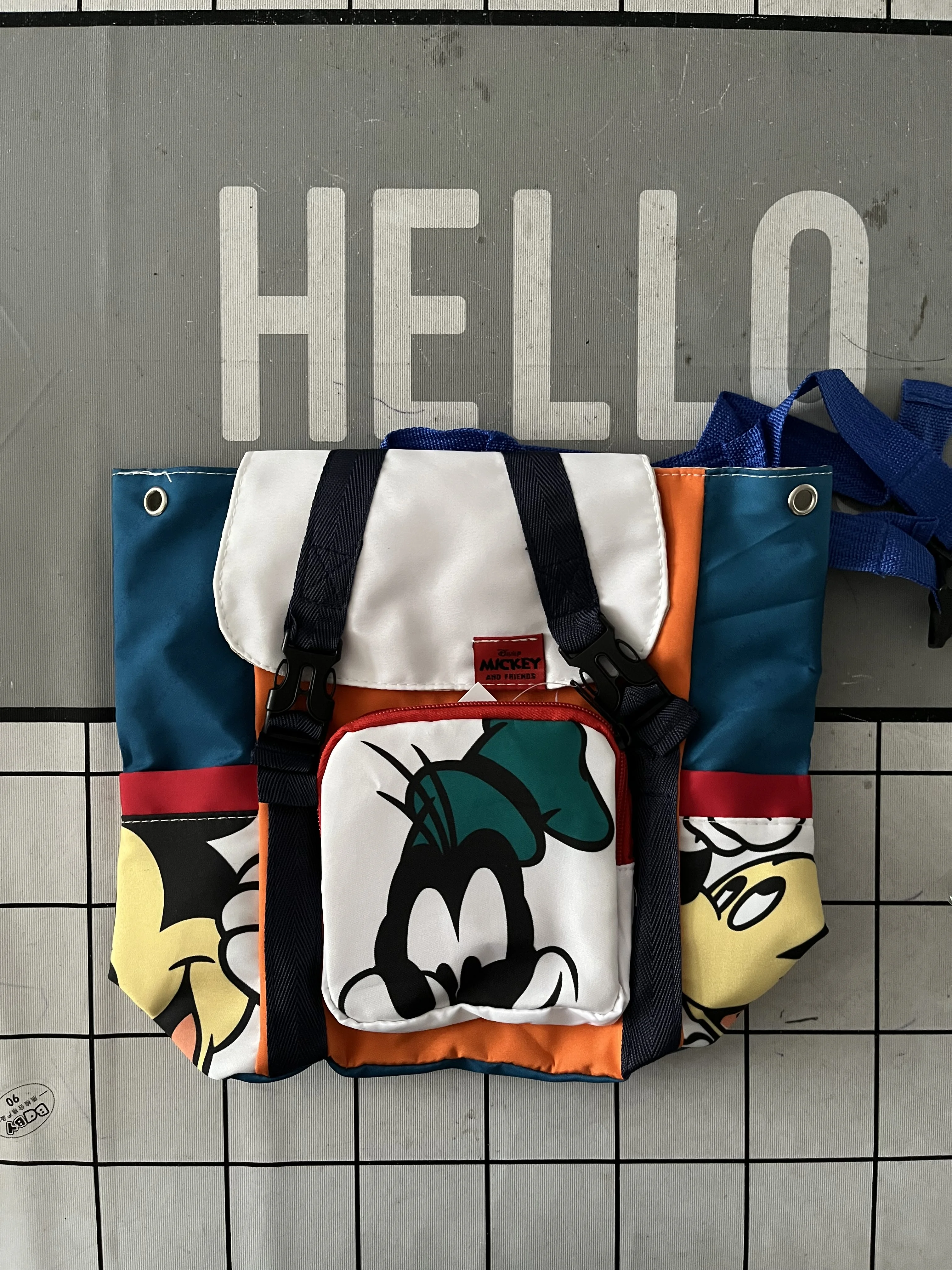 2023 New Children's Bag  Disney Donald Duck Mickey Mouse Cartoon Print Kids' Backpack Nylon Skin Contrasting Colors Schoolbags