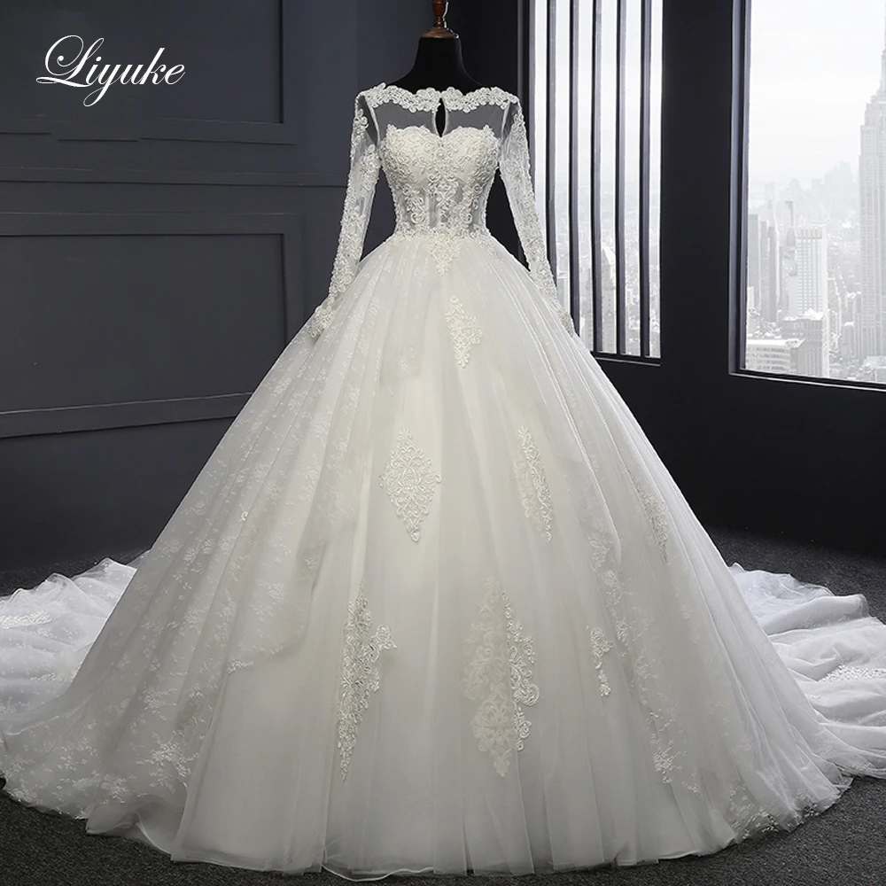 Liyuke Classic Cap Sleeve Beads Lace Ball Gown Wedding Dress With Corset Princess Bridal Gown