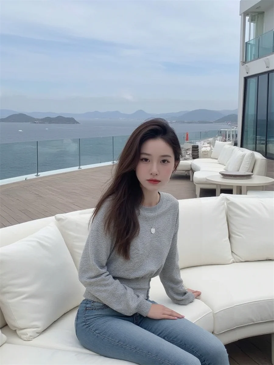 Crop Top Woman Y2K Sweatshirts Youthful Gray Clothes Side Split Irregular Hem Asymmetric Design Modern Fashion Forward Creative