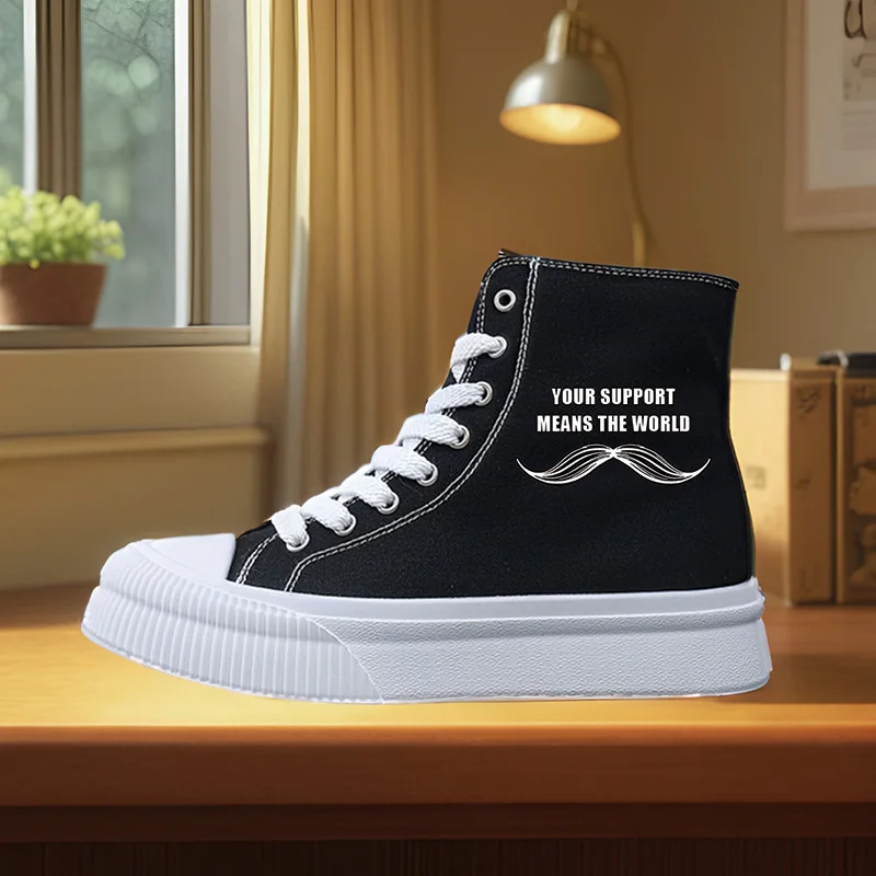 

Женская спортивная обувь Студенческие спортивные энтузиасты Весна и лето Женская парусиновая обувь с круглым носком Высокий верх с круглым носком на плоской подошве Дышащая вулканизированная обувь Женская обувь с цифровой печатью