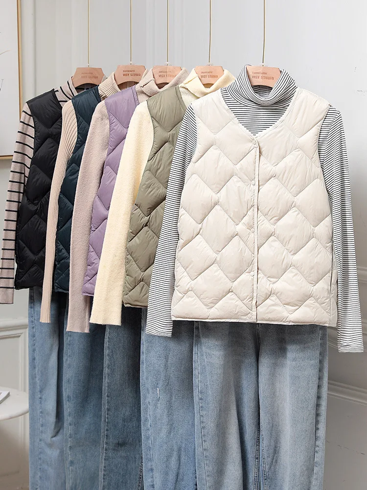 NewBang 울트라 라이트 다운 베스트 여성용 휴대용 싱글 브레스티드 경량 무소매 겨울용 따뜻한 칼라 없는 조끼