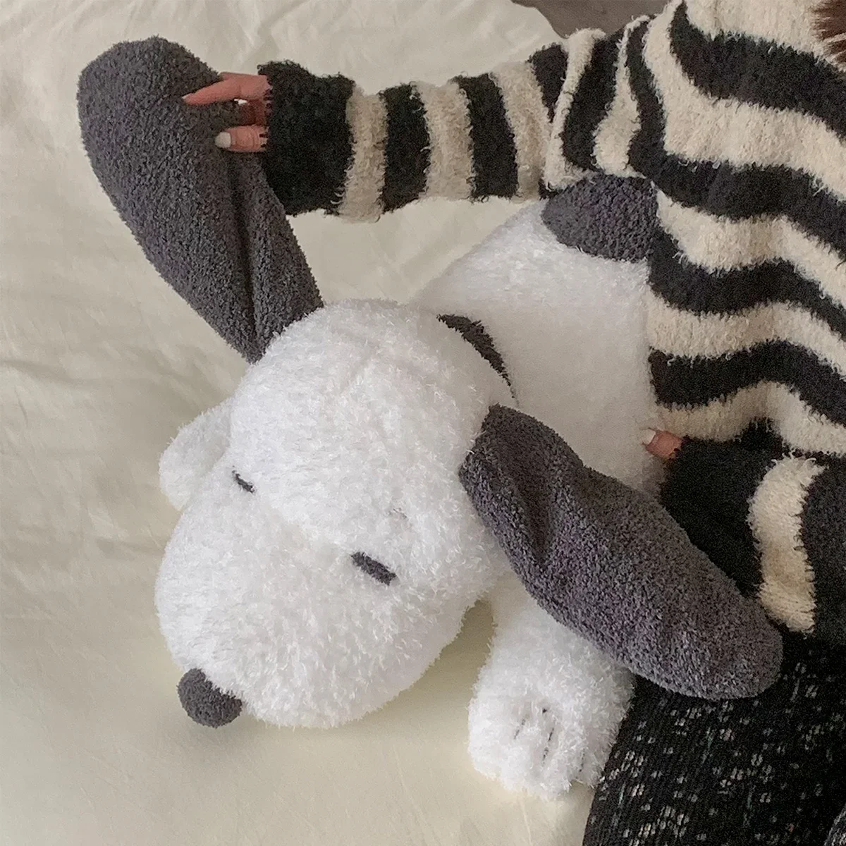 Juguete de peluche de Snoopy de gran tamaño, muñeco de peluche de Snoopy, Animal, perro blanco, almohada de juguete, sofá cama, decoración de habitación, regalos para niña