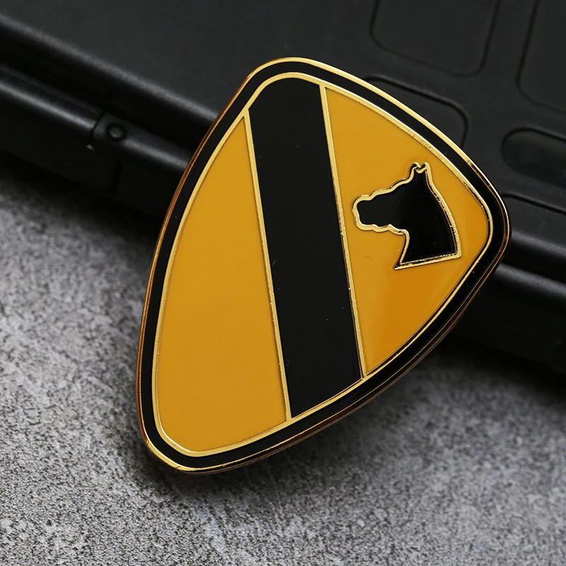 ASU Dress Code for Regular Wear Metal Badges, Epaulets and Cap Badges for Military Enthusiasts Decoration Pins Crafts