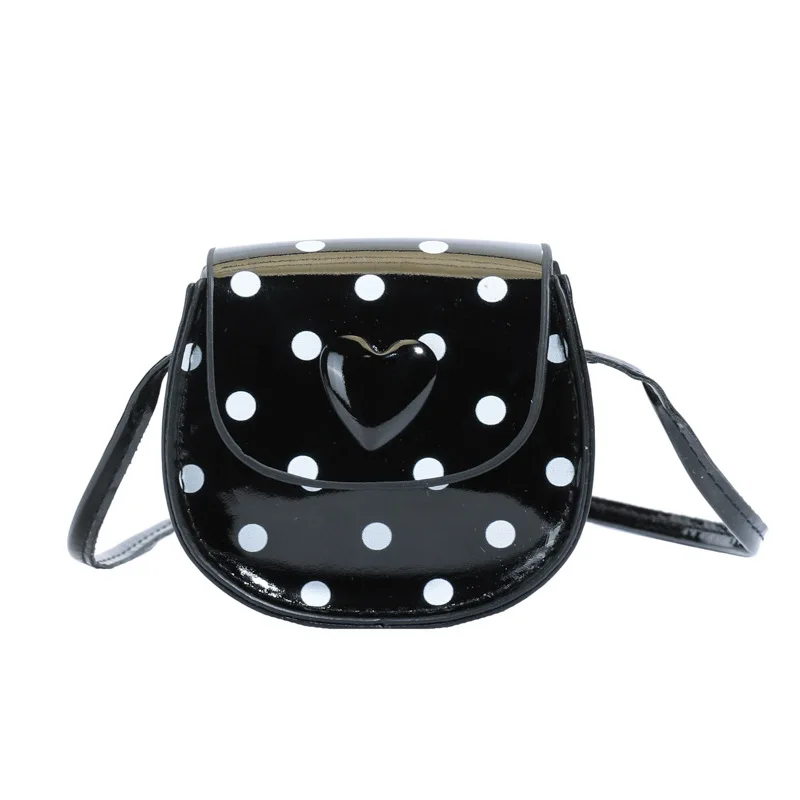 กระเป๋าสะพายลายจุดสำหรับเด็กผู้หญิง 2026 กระเป๋าสะพายไหล่สุดน่ารักสำหรับผู้หญิง กระเป๋าถือขนาดเล็กแบบสะพายข้าง ใส่หูฟังและลิปสติกได้ ทันสมัย