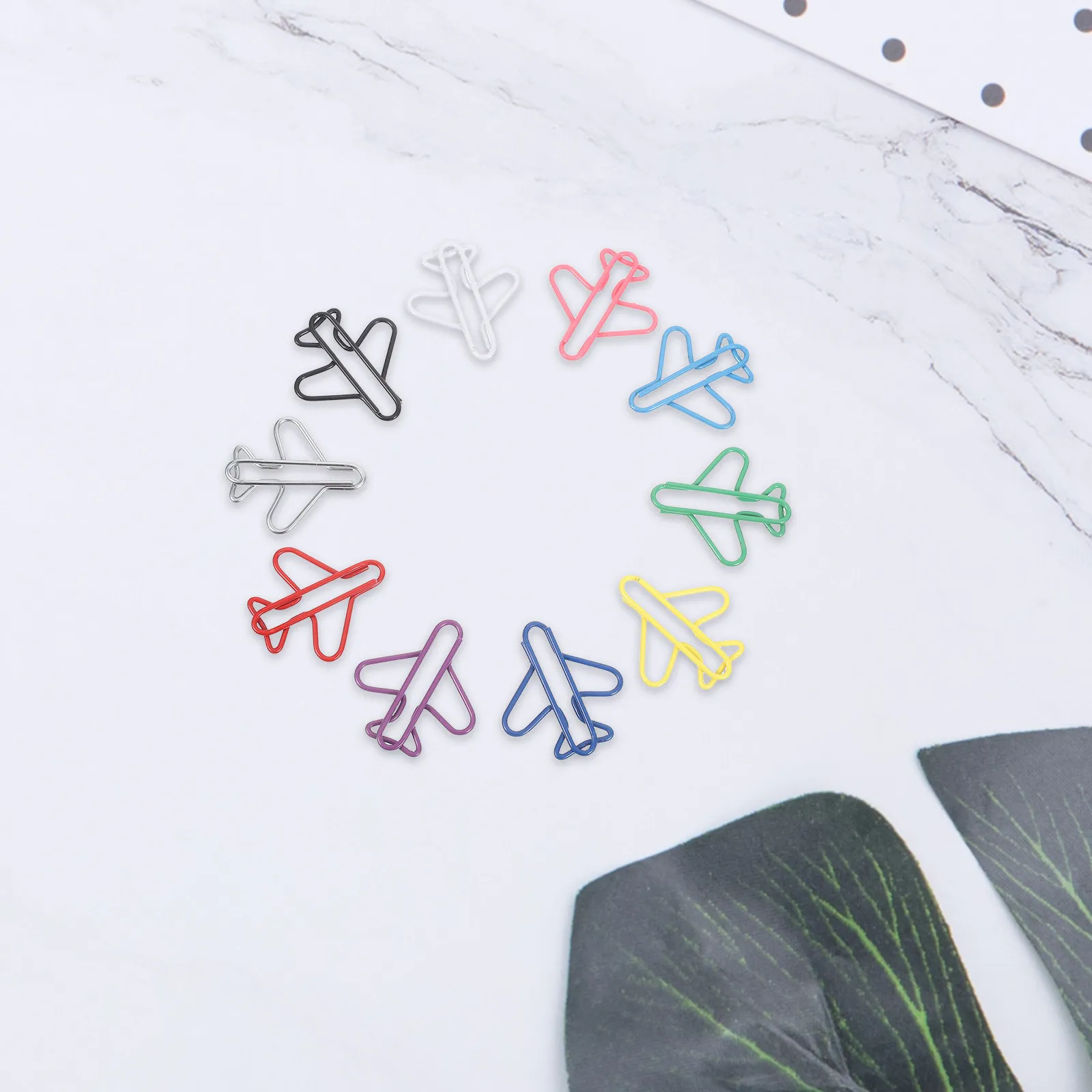 

100Pcs Airplane Shape Paper Clips Metal Cute Colored Novelty Office Supplies Decorative Memo Clips for School Wedding Planner