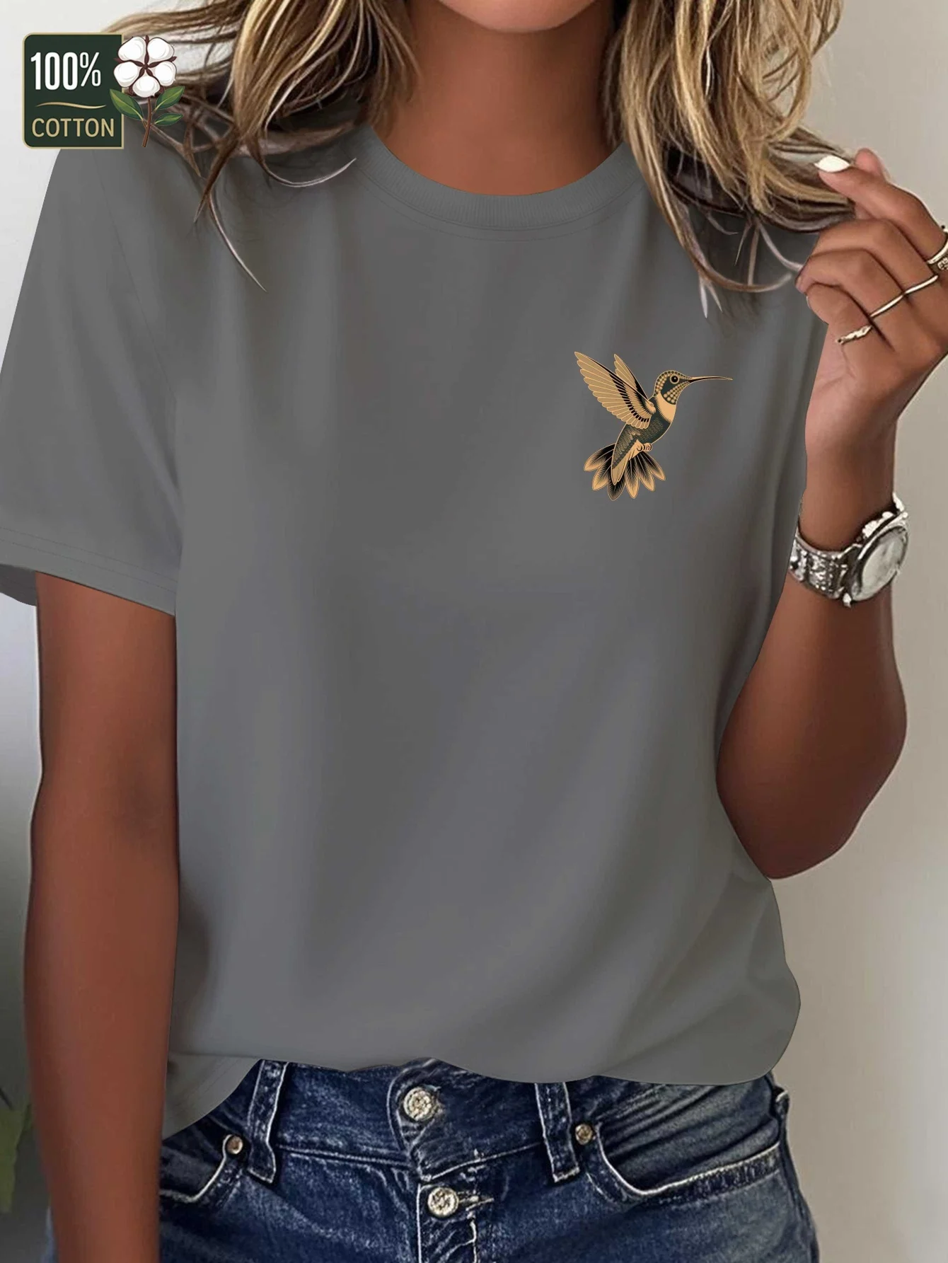 Golden Hummingbird Art Nouveau Style Women's Comfortable T-shirt Personalized Unique Pattern Fashion Commuter Daily Casual Top