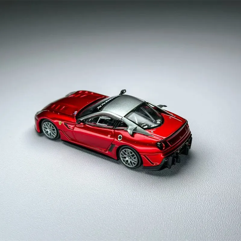 Nuevo en Stock Rm Rhino 1:64 caballo saltando 599xx cubierta de motor abierto aleación Diecast 599xx adornos juguetes personalizados niños regalo de Navidad