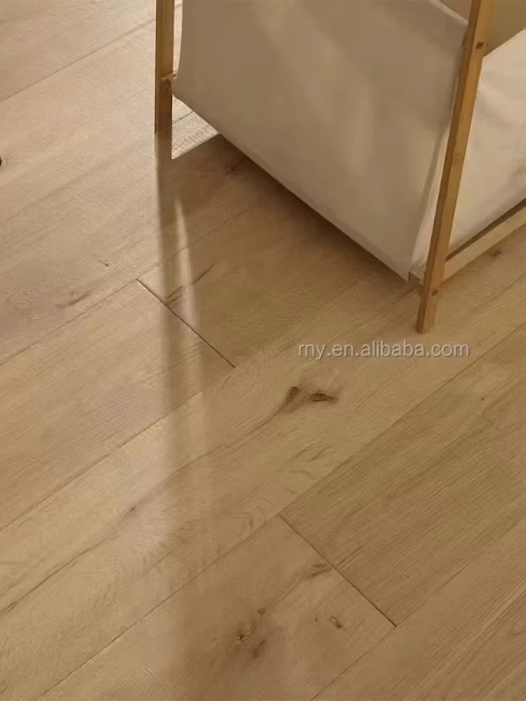 نسخة مخصصة من أرضيات البلوط الحديثة وألواح واسعة متعددة الطبقات ريفية