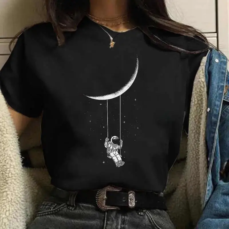 Moons wydruk graficzny T Shirt damski moda męska Spaceman T Shirt 90s Vintage Harajuku z krótkim rękawem Plus rozmiar T Shirt Unisex