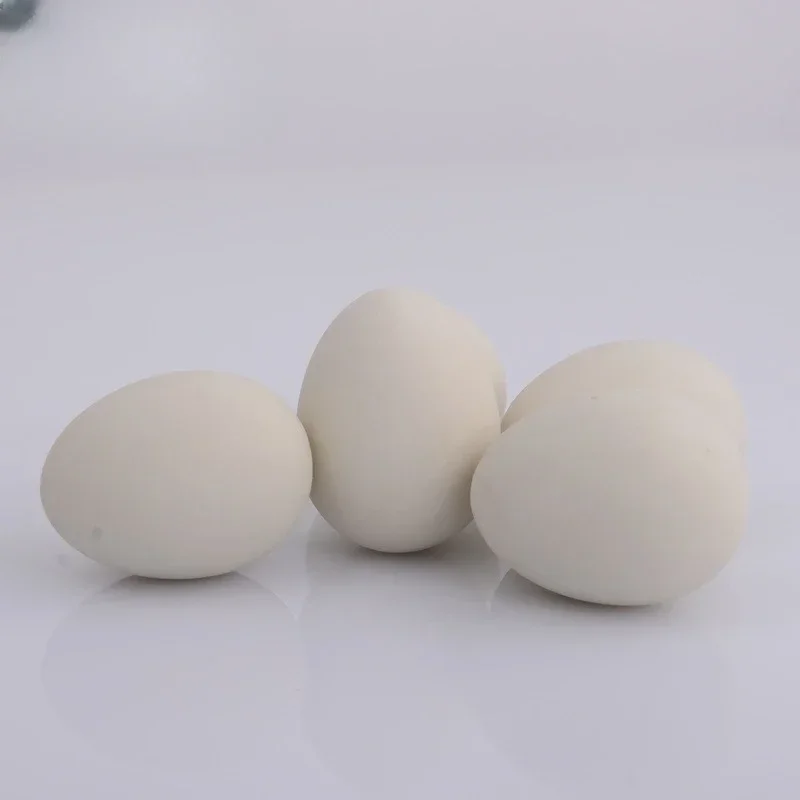 1 Pcs Novelty Bouncy Eggs Realistic Fake Rubber Bouncing BallsModel Farm Chicken Nesting Hen Hatching Egg Pet Toy Prank Joke