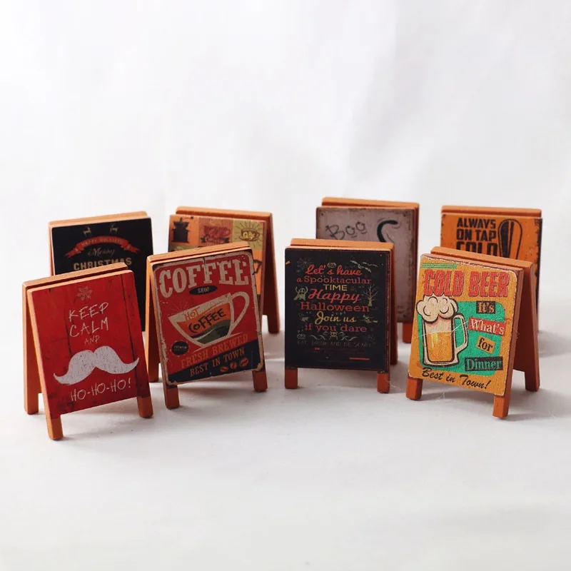 علامة خشبية لبيت الدمى، لوحة سبورة صغيرة لعيد الميلاد والهالوين، زينة مصغرة