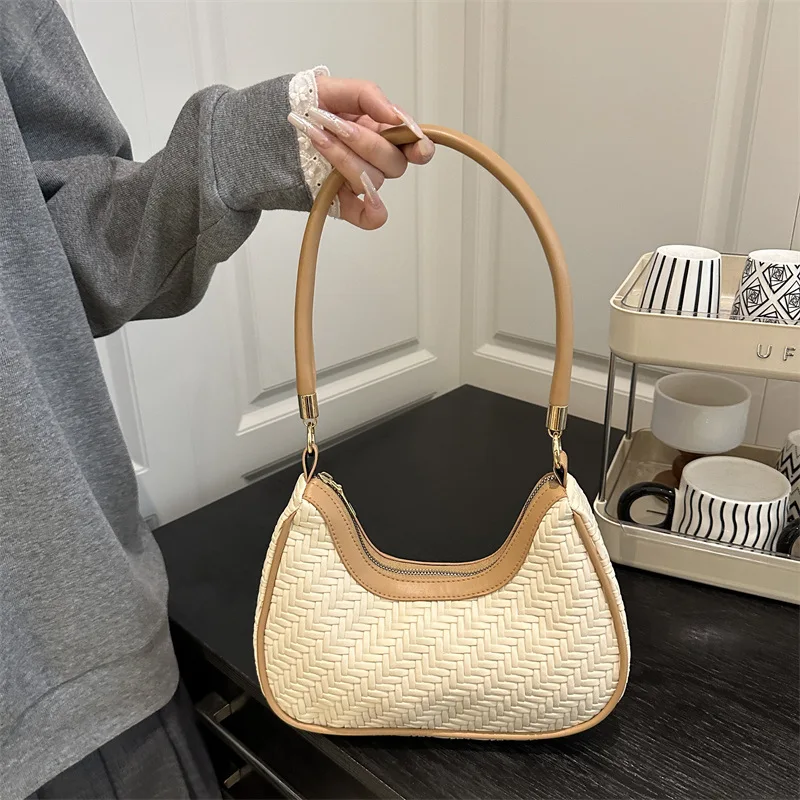 

High End Crossbody Bag for Women 2025 Summer New Fashion Dumpling Bag Simple One Shoulder Hand-held Armpit Small Square Bag