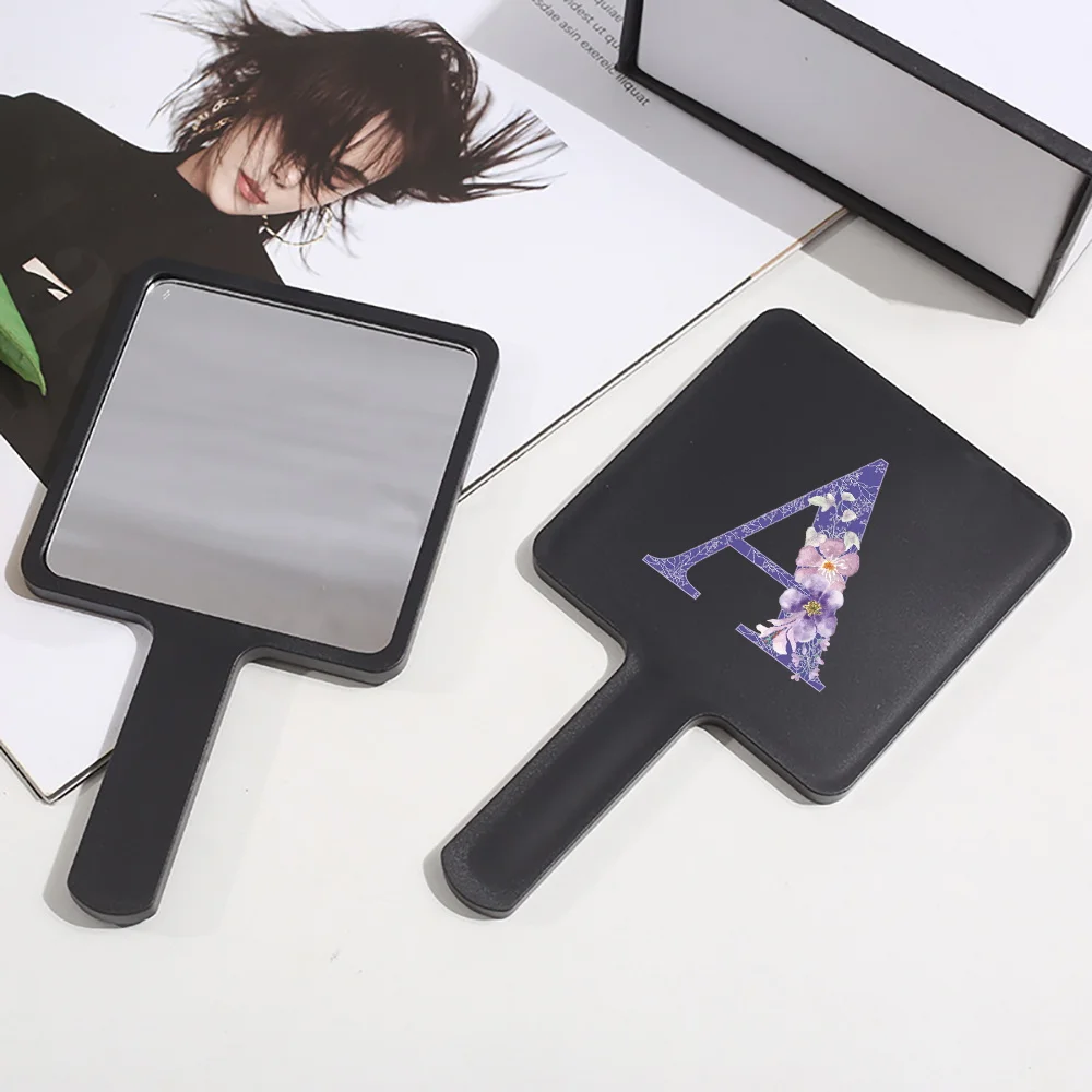 مرآة مكياج محمولة مربعة الشكل مع مقبض، مرآة زينة محمولة بالاسم الأولي، زهرة أرجوانية، نمط 26 حرفًا #5