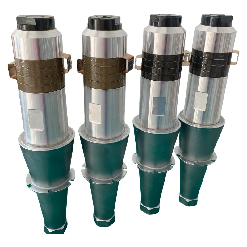 Ультразвуковой датчик датчика 15 кГц 2600 Вт для сварки пластика