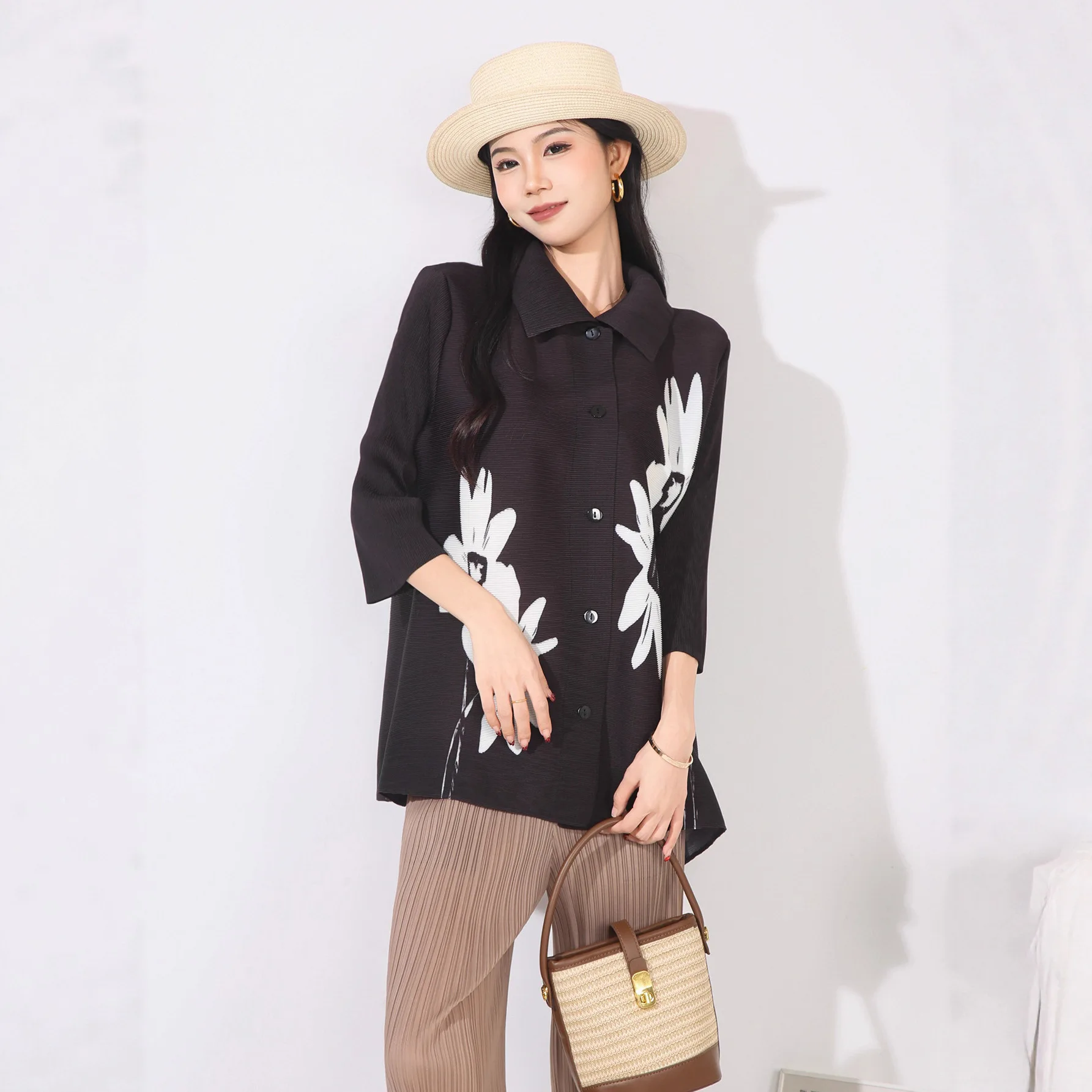 Miyake Flower Printed Shirt Women Lapel Single Breasted Three Quarter Sleeves Pleated Shirts Female New Fashion Clothes