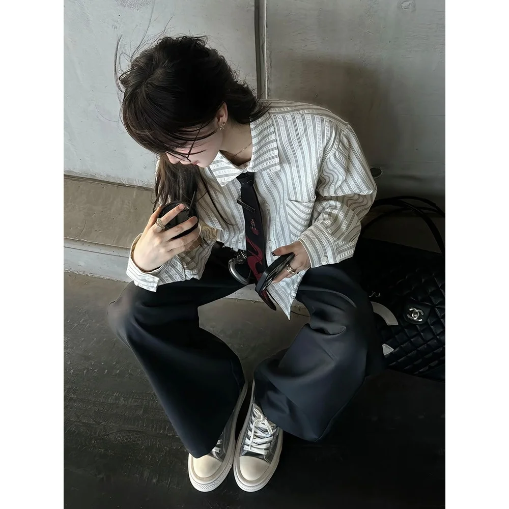 

Retro American Cleanfit Striped Bubble irt Long Sve Men Women Spring Autumn High Street Casual oulder Length irt