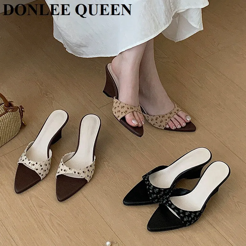 

2026 New Slippers Women Slides Wedges Heels Pumps Female Sandals Dress Shoes Fashion Slippers Slides Slip On Korean Style Mujer