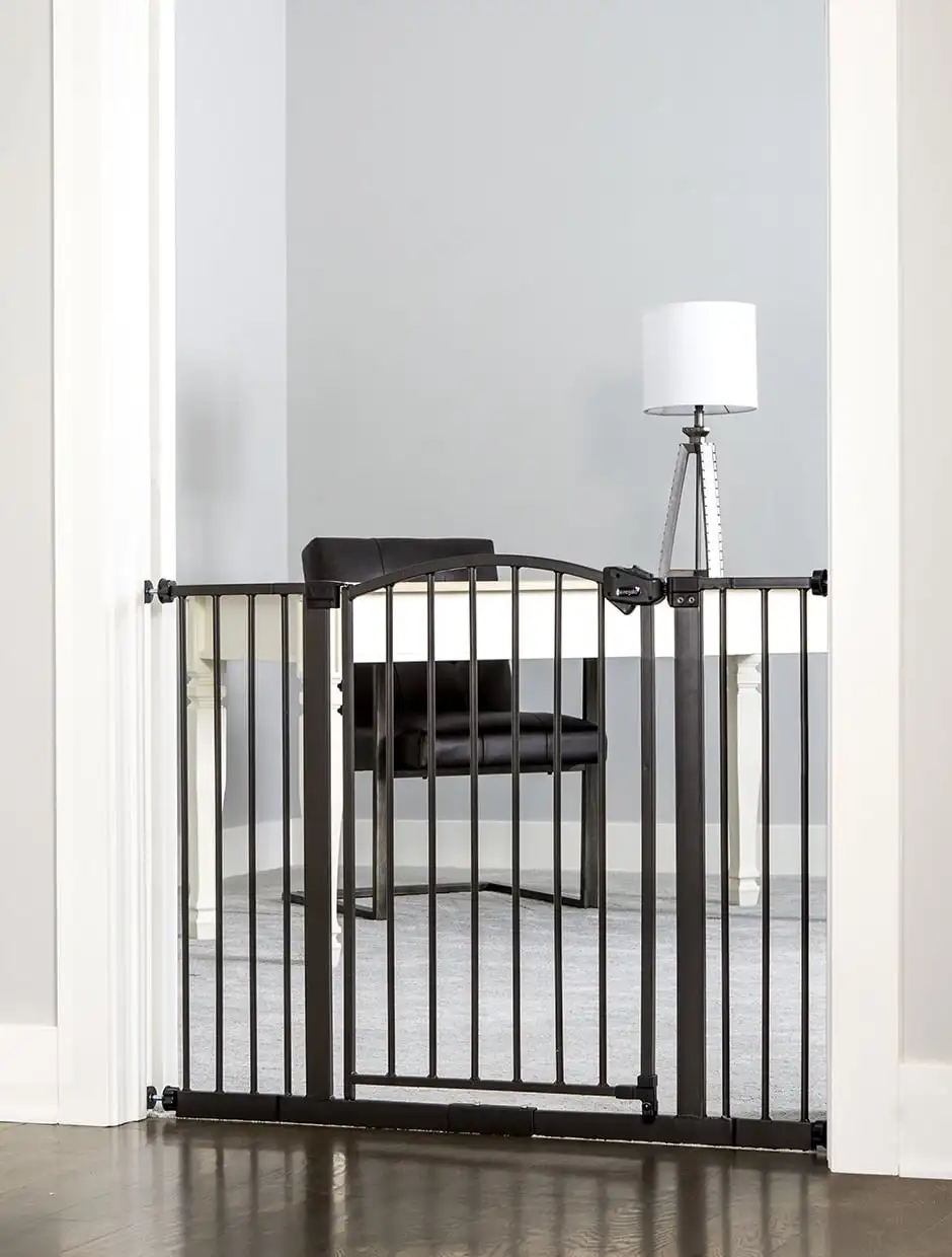 Regalo Easy Step Arched Décor Walk Thru Baby Gate, Includes 4-Inch Extension Kit ,Bronze