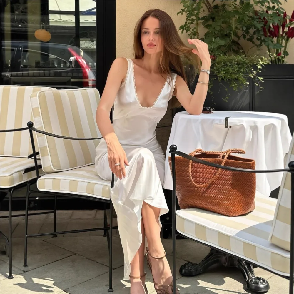 

2026 Temperament Dress For Wedding Spaghetti Strap Vestidos Simple Style Women's Clothing French V-link Sleeveless Slim Fashion
