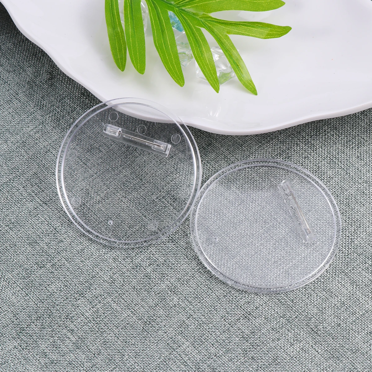 

20 Pcs Acrylic Badge Brooch Stylish Accessory Accessories Lightweight Transparent Set