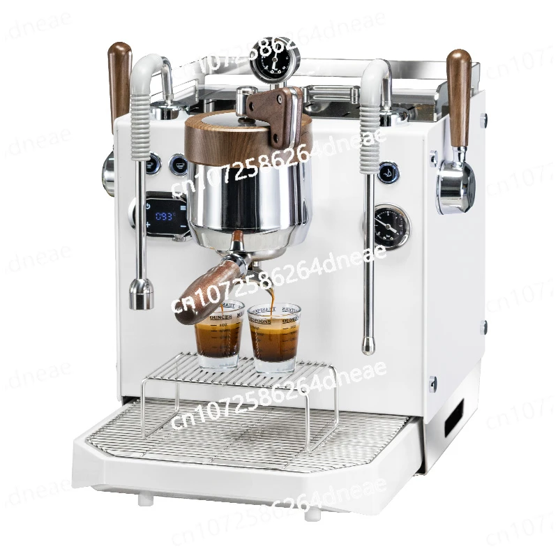 

Italian semi-automatic coffee machine