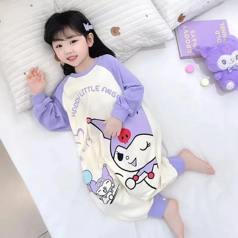 Sanrio Kuromi süße Frühling und Herbst Mädchen lang ärmel ige deutsche Samt Cartoon Anti-Kick warme einteilige Pyjamas Hauskleidung