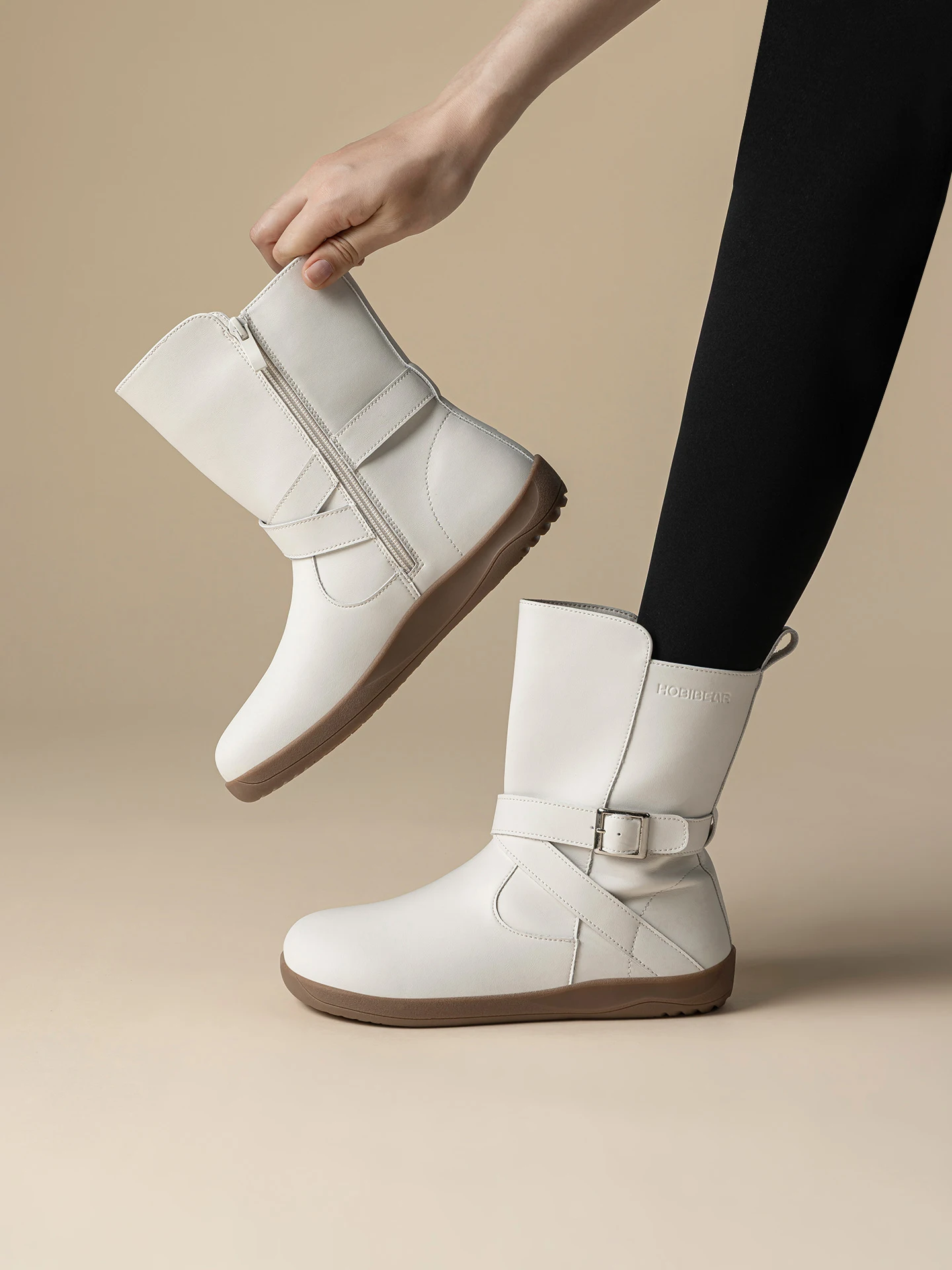 HOBIBEAR Weit geschnittene Barfußstiefel für Damen, Kunstleder, mittelhohe Knöchelstiefel, Zero Drop, seitlicher Reißverschluss, leichte Wanderschuhe – Detail 4