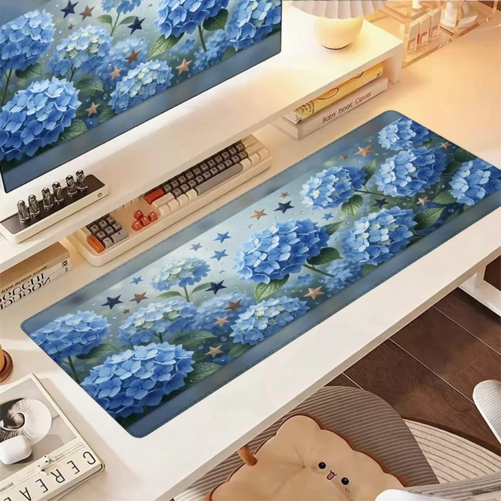 

Large-sized gaming mouse pad with a blue hydrangea star design pattern, anti-slip alfombrillas para escritorio desk mat