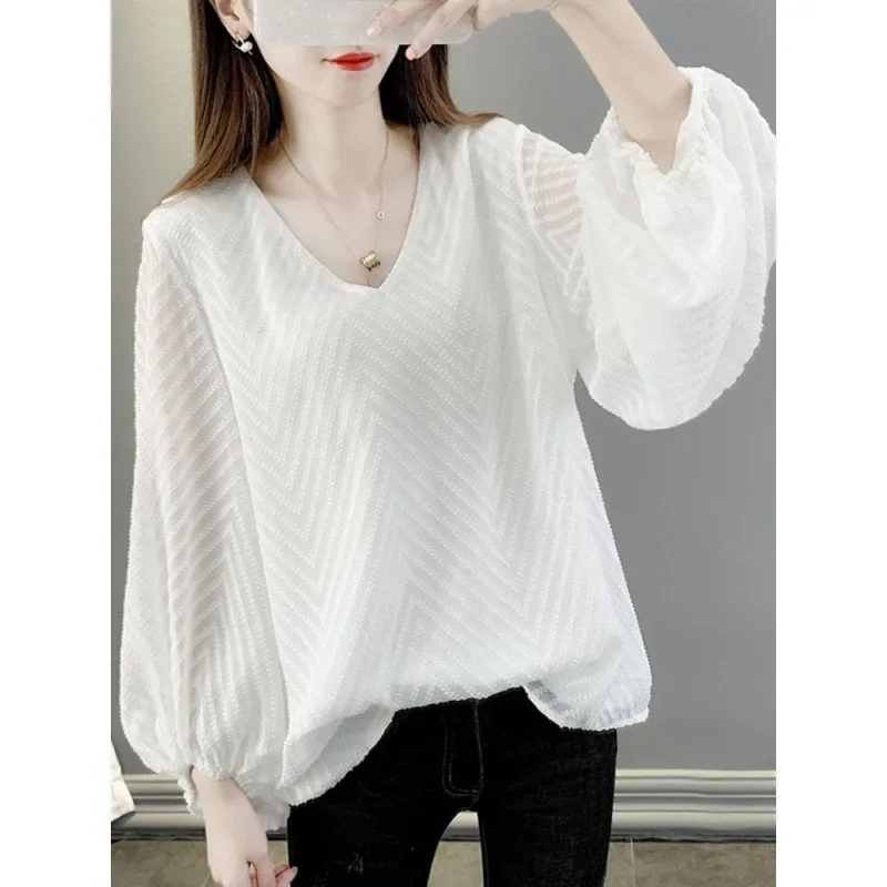 

Elegant V-Neck Solid Color Flare Sleeve Blouse Women's Clothing 2025 Spring New Casual Pullovers All-match Office Lady Shirt