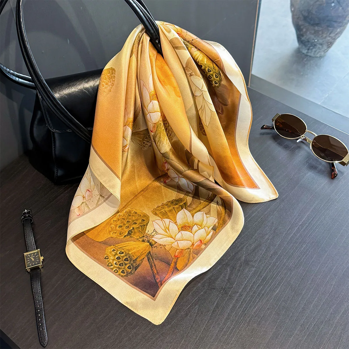 ผ้าพันคอผ้าไหมหม่อน 100% สําหรับผู้หญิงผ้าคลุมไหล่ Foulard ผ้าพันคอ Pashmina Neckerchief หญิง Hijab ผ้าพันคอฤดูใบไม้ผลิแฟชั่น bufanda