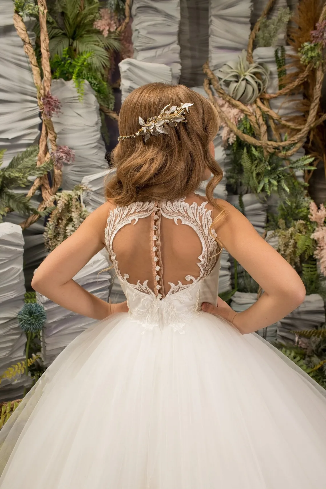 Abito da ragazza di fiori in pizzo avorio per matrimonio Champagne lunghezza del pavimento Appliques abiti da ballo di compleanno abito da principessa prima comunione